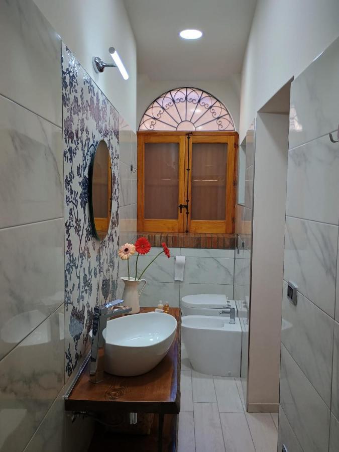 Al Vico Bartoli Suite Room Mazzarino ภายนอก รูปภาพ