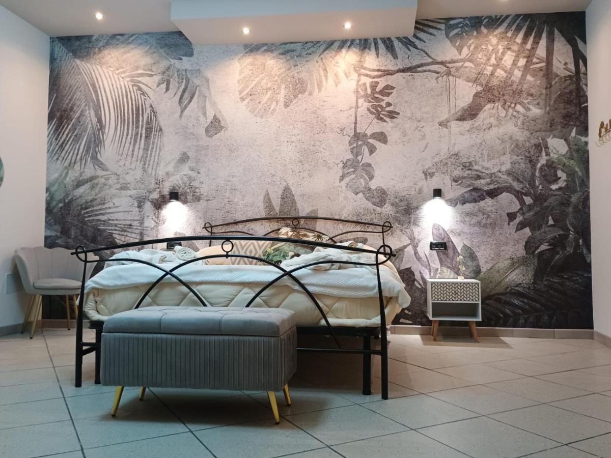 Al Vico Bartoli Suite Room Mazzarino ภายนอก รูปภาพ