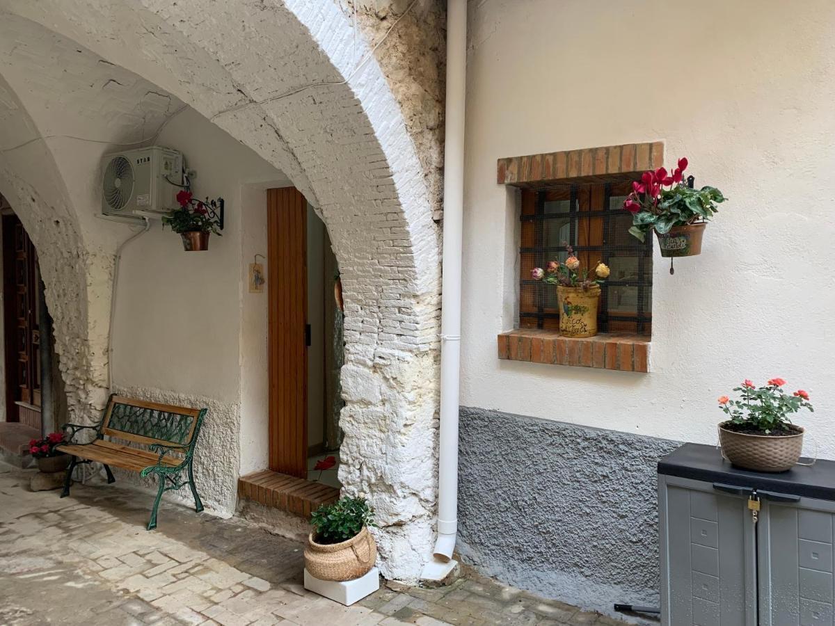 Al Vico Bartoli Suite Room Mazzarino ภายนอก รูปภาพ