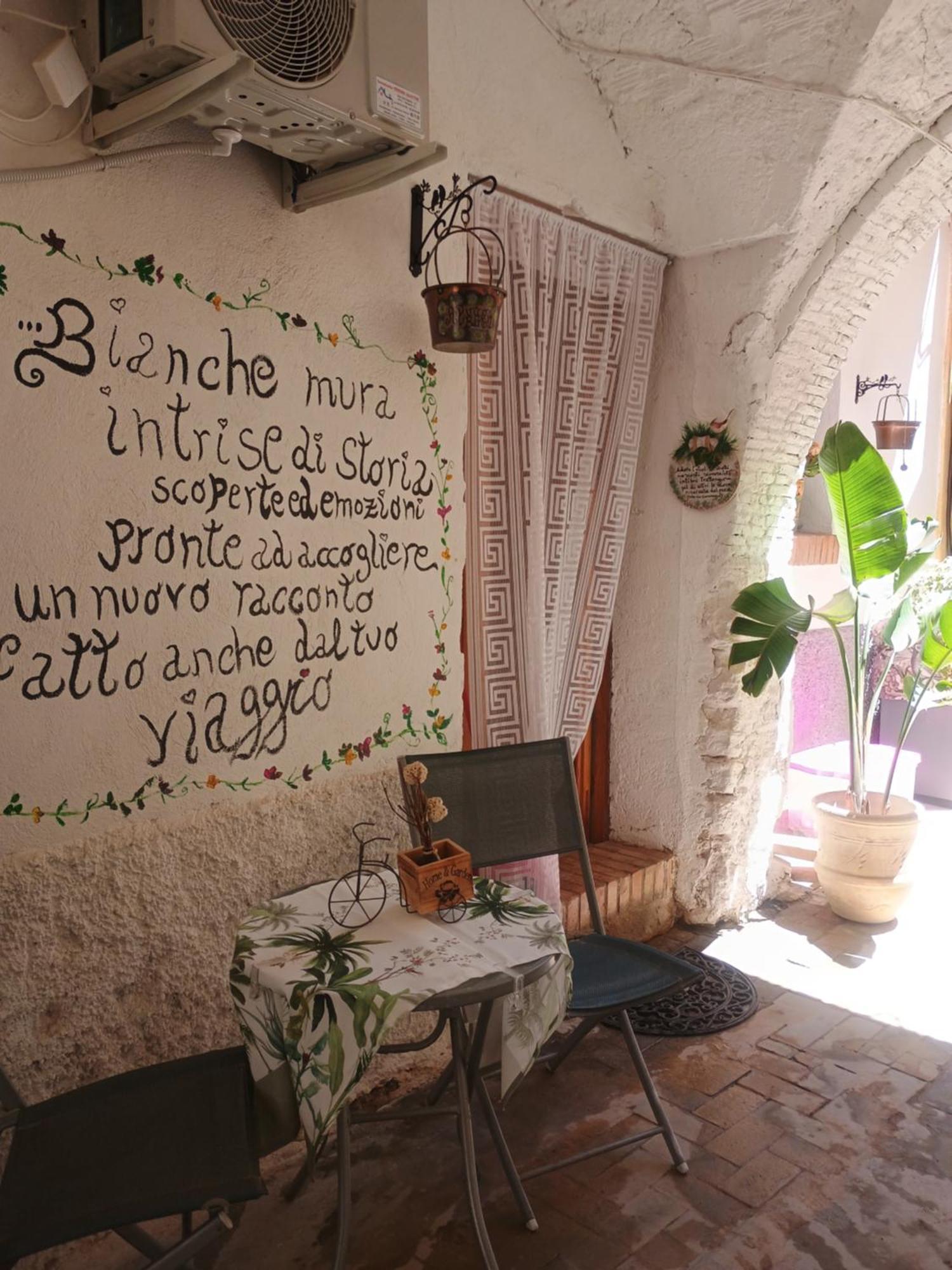 Al Vico Bartoli Suite Room Mazzarino ภายนอก รูปภาพ