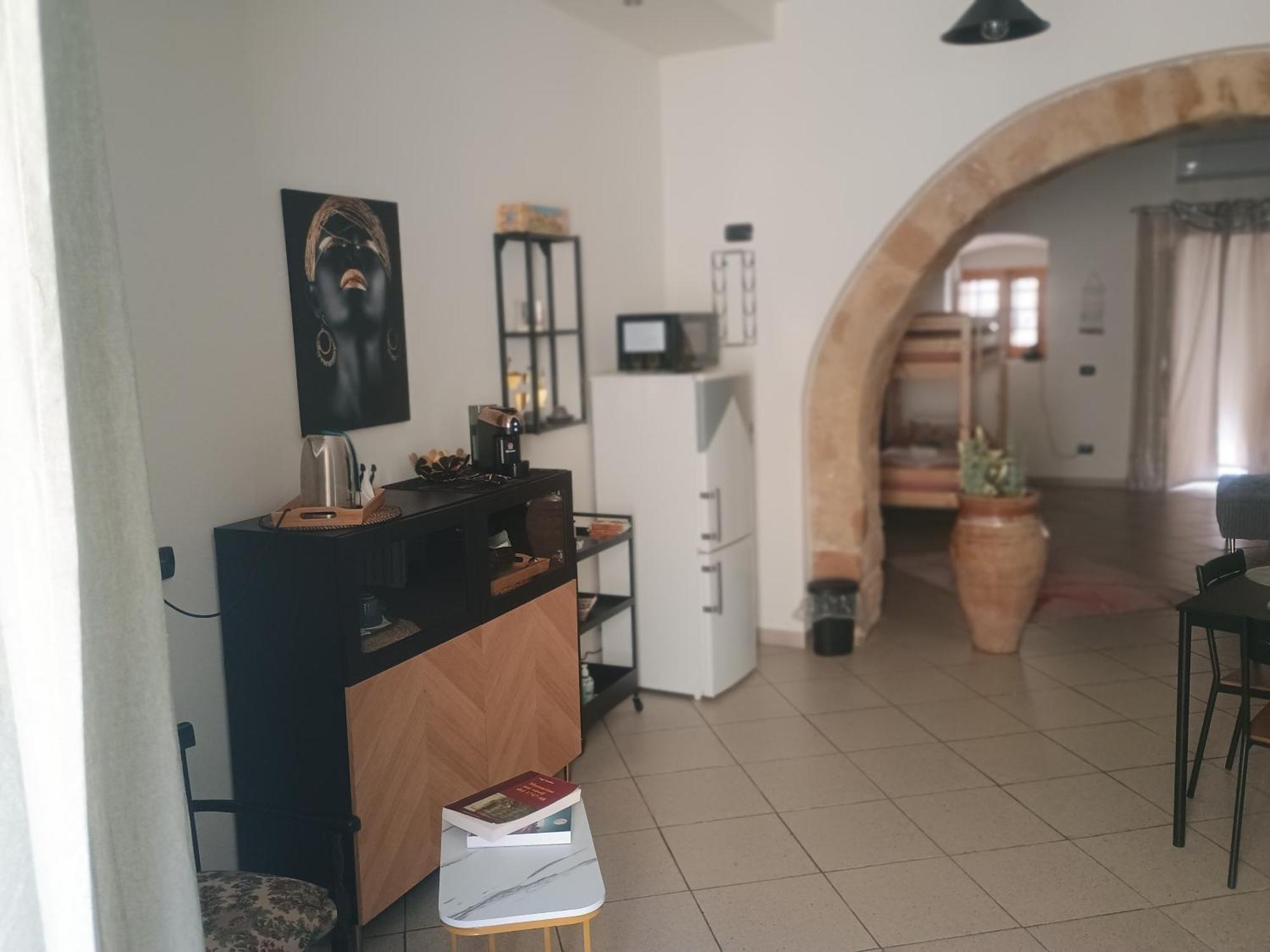 Al Vico Bartoli Suite Room Mazzarino ภายนอก รูปภาพ